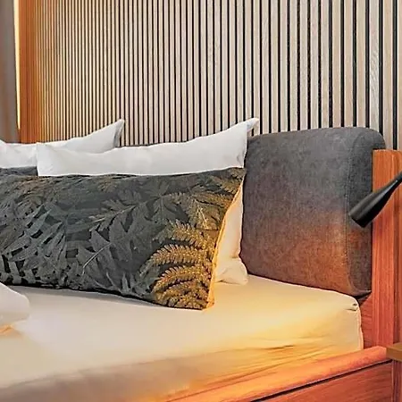 Hueber Der Wirt Hotel 2*