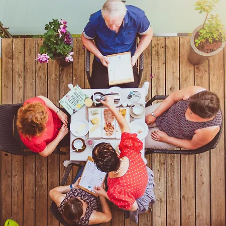 Hueber Der Wirt Hotel 2*