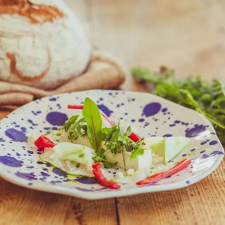 Hotel Hueber Der Wirt 2*